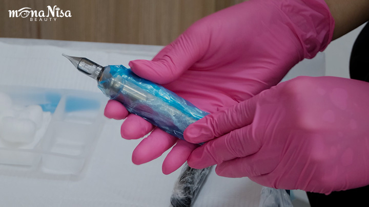 Wrapping PMU equipment with barrier film | MonaNisa Beauty | Bangkok, Thailand